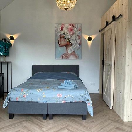 Flora'S B&B Landsmeer Exteriör bild