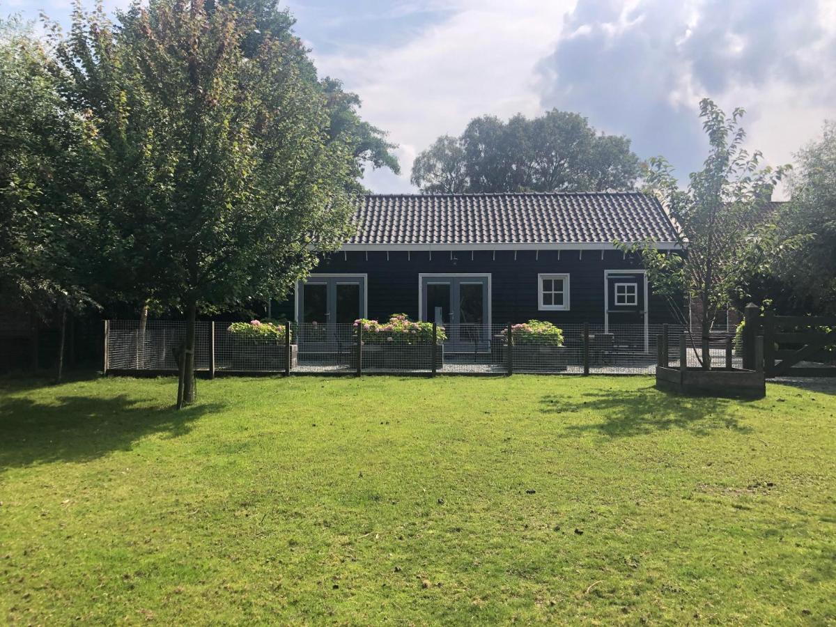 Flora'S B&B Landsmeer Exteriör bild