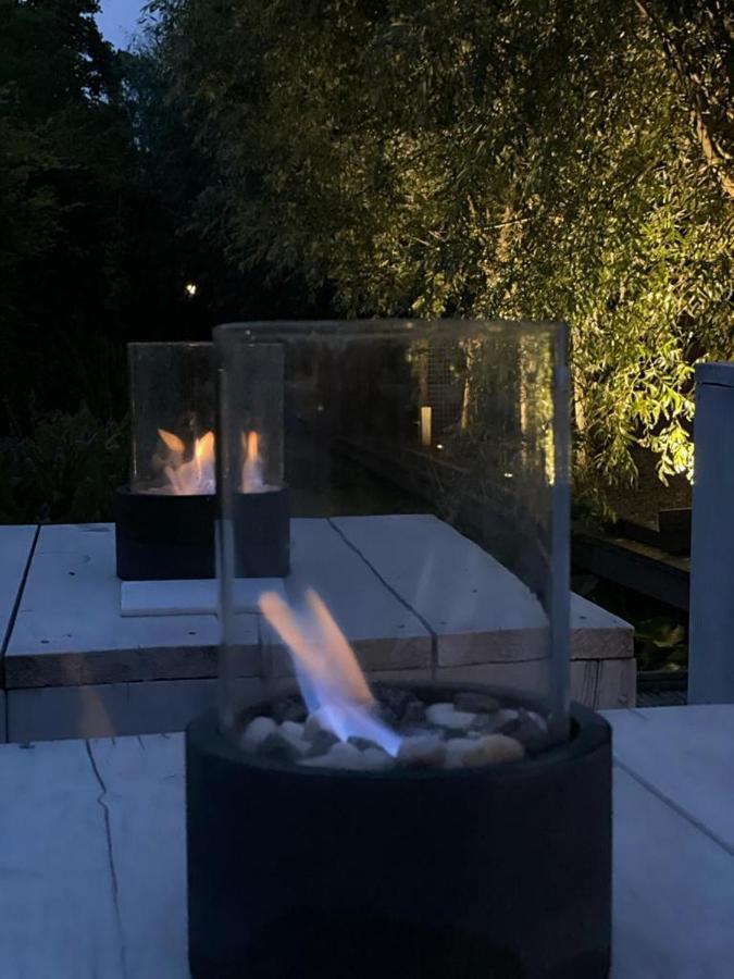 Flora'S B&B Landsmeer Exteriör bild
